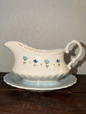 VTG 1959 Metlox Vernon Ware True Blue Gravy Boat Great Condition